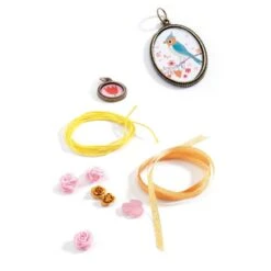 Djeco Coffret De Perles - Perles Et Fleurs… -Magasin De Jouets coffret de perles perles et fleurs 2