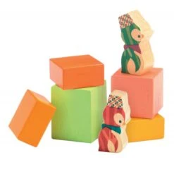 Djeco Petit Train En Bois à Tirer Junzo Train -Magasin De Jouets petit train en bois a tirer junzo train 2